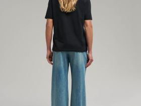 Удлиненная футболка прямого кроя