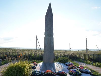 Братская могила красных партизан, погибших за власть Советов