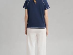 Футболка облегающего кроя из джерси