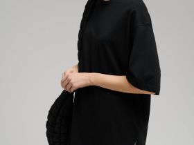 Футболка свободного кроя из джерси