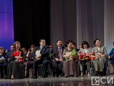 В Якутии поздравили работников культуры
