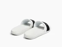 Женские сланцы Lacoste CROCOSLIDE