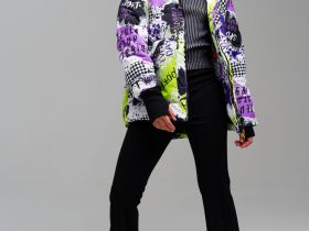 Куртка текстильная с полиуретановым покрытием для девочек