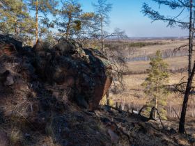 К древним вулканам Туймаады. Молотовская Падь, наскальные рисунки Туймаады