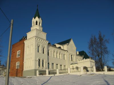 Здание больницы общества "Красного креста"