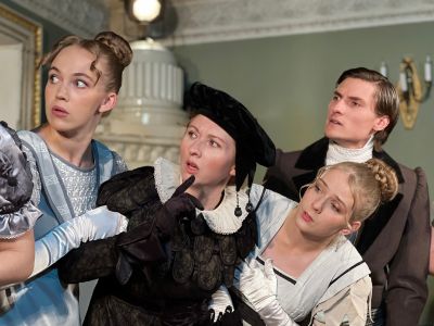 Билеты на Горе от ума / Театр | Афиша | ИнфоТаймс