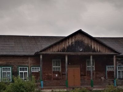 Сельский клуб п. Верхняя Базаиха