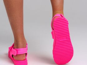 Сандалии для девочек