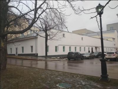 Служебный корпус при доме нижегородского вице-губернатора, в котором размещалась первая губернская типография