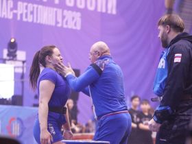 Спортсменка из Калуги победила на чемпионате России по мас-рестлингу