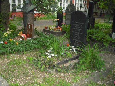 Могила - Чернопятов Георгий Владимирович (1911-1945), Герой Советского Союза