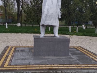 Памятник советским воинам, погибшим в годы Великой Отечественной войны