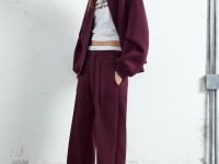 Бордовые прямые спортивные брюки из скубы Глория Джинс