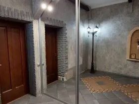 Как выглядят самые дорогие и бюджетные квартиры в Якутске