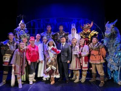 В ТЮЗе Якутии началась декада 35-летия творческой деятельности ведущей артистки Марии Даниловой