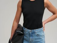 Вязаная майка прилегающего кроя с хлопком