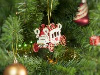 Игрушка деревянная "IDH Center" Карета крытая 3020 Red Heart Santa