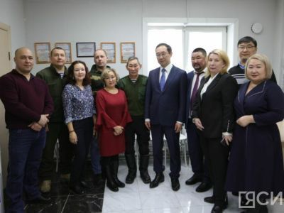 Глава Якутии отметил четкую организацию работы волонтерского центра Олекминского района