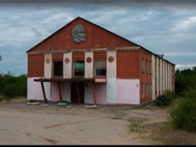 Бюст В.И.Ленину