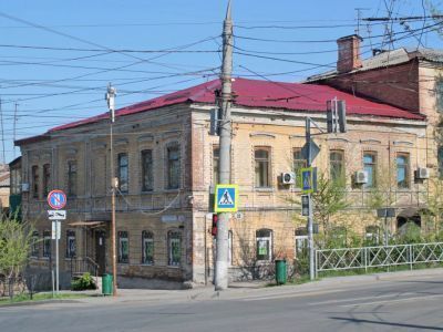 Дом Суханова