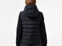 Женский утеплённый стеганый жилет Lacoste с капюшоном и отстегивающимися рукавами