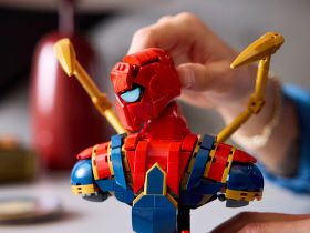 Super Heroes 76326 Конструктор Бюст Железного Человека-паука