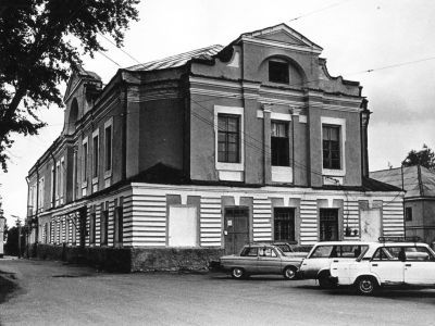 Успенская церковь