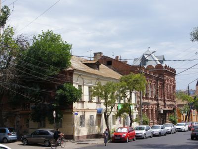 Здание Николаевского детского приюта с домовой церковью Павла Исповедника, до 1880г., 1893-1895гг., арх. Карягин С.И.