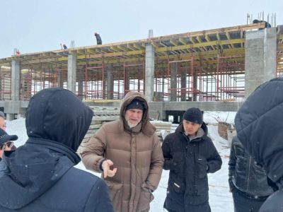 Строящиеся объекты в Якутске проверил Кирилл Бычков
