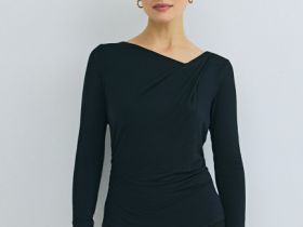 Лонгслив с драпировкой и асимметричным вырезом, Черный