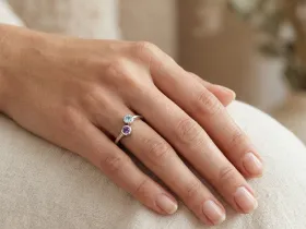 Кольцо из серебра с топазом и аметистом э0681кц09251205