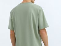 Базовая футболка с необработанным краем, Зеленый