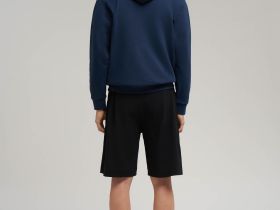 Свободные шорты из хлопка пике