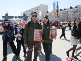 Фото. В Якутске акция «Бессмертный полк» собрала более 50 тысяч человек