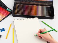 Набор карандашей цветных Nyoni 120 цв, деревянные, заточенные, ластик и точилка в комплектке, в мета