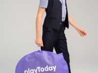 Чехол для одежды из нетканого материала