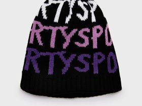 Шапка трикотажная для девочек