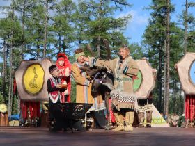 Коренные малочисленные народы открыли свое тюсюлгэ на Ысыахе Олонхо