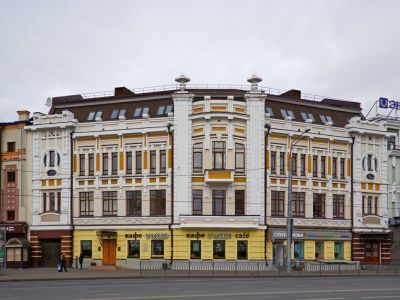 Дом, в котором в 1885 - 1886 гг. работал крендельщиком и подручным пекаря А.М.Горький