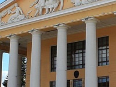 Выходили бабки замуж / Карчӑксем качча каяççӗ