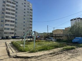 «Слышит и делает»: как жильцы дома в Якутске нашли свою управляющую компанию