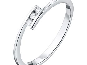 Кольцо из серебра с бриллиантами э0601кц04152500