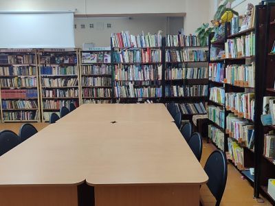 Уромская сельская библиотека