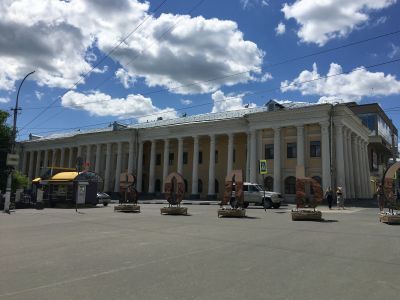 Здание Гостиного двора