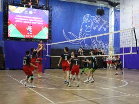 Начались матчи по волейболу Спартакиады учащихся Якутии