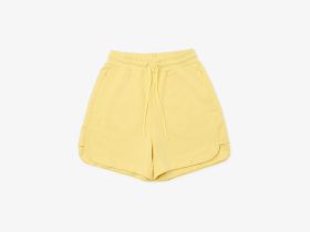 Женские спортивные шорты Lacoste с карманами