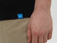 Базовая футболка из хлопка прямого силуэта