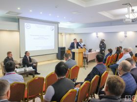 Предложения по развитию тепличного овощеводства выработают в Якутии