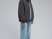 Куртка-бомбер с воротником-стойкой