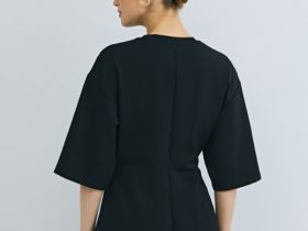 Футболка с брошью, Черный